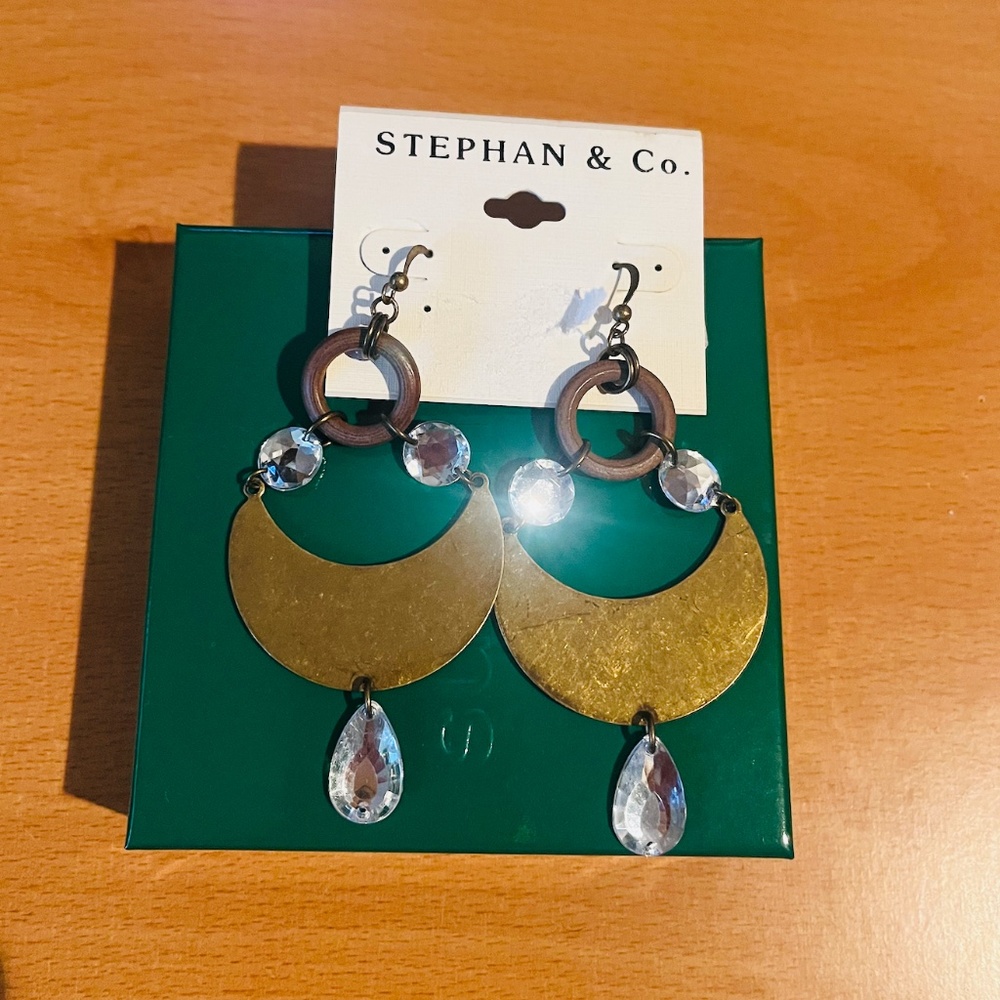Vintage Stephan & Co chandelier sparkly earrings NWT